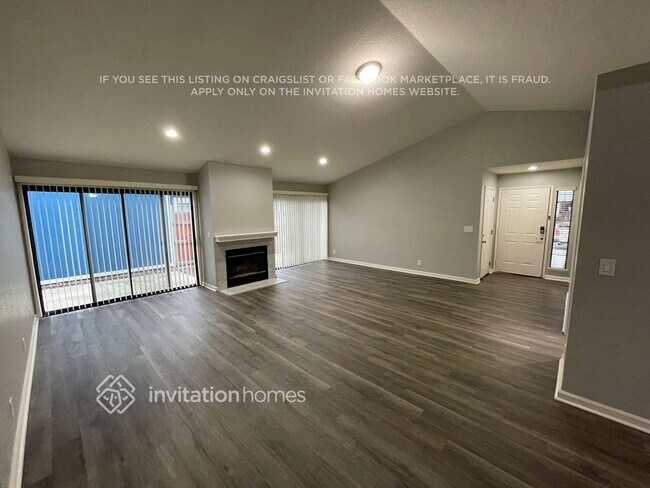 Foto del edificio - 7205 Sutherland Way