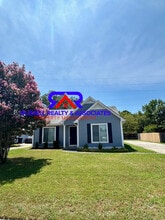 Building Photo - 204 Buck Creek Cir