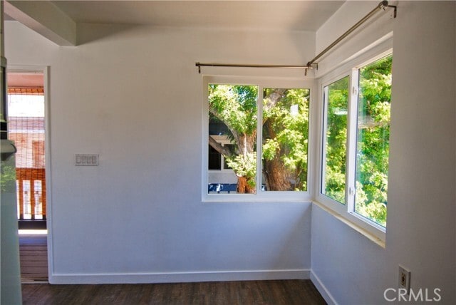 Building Photo - 1446 Manhattan Beach Blvd