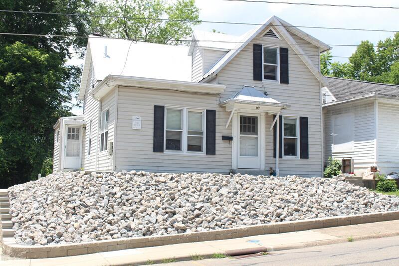 Foto principal - 97 N Lancaster St