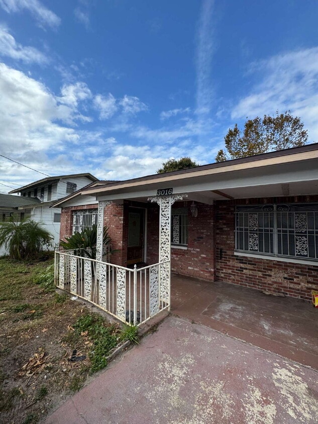 "Charming 1-Bedroom Retreat in Tampa - Cozy 650 Sq. Ft. Home Awaits!" - "Charming 1-Bedroom Retreat in Tampa - Cozy 650 Sq. Ft. Home Awaits!"