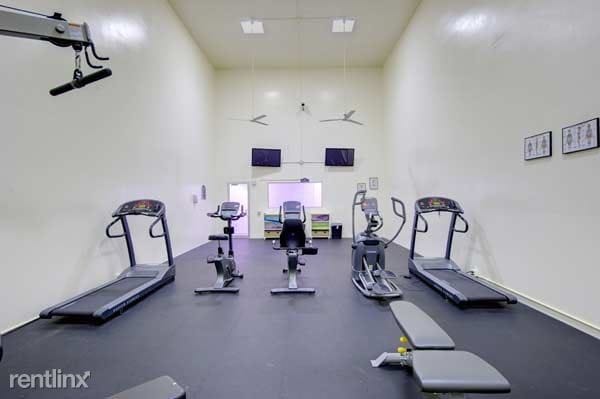 Foto del edificio - 5010 Grove W Blvd