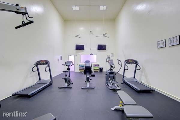 Building Photo - 5010 Grove W Blvd