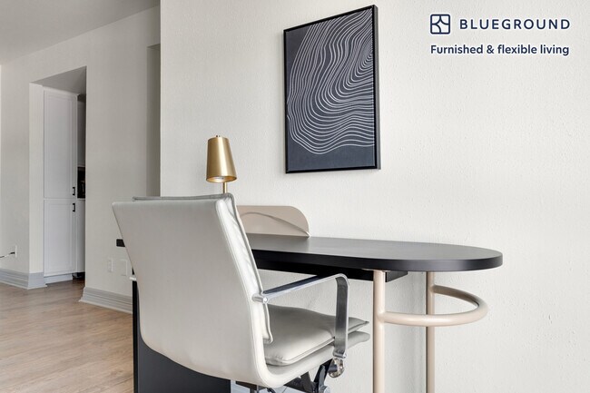 Foto del edificio - 201 E 4th St