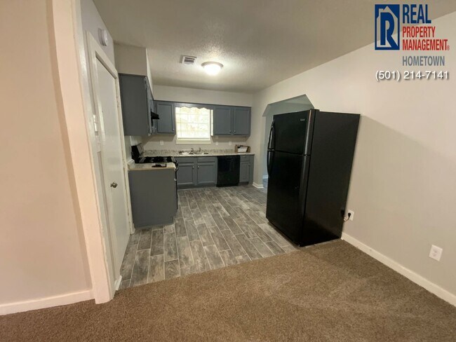 Foto del edificio - 14225 Clayton-