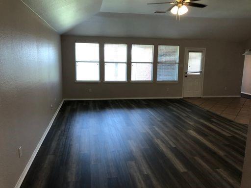 Foto del edificio - 3501 Truman St