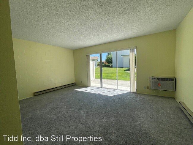 Building Photo - 2 br, 1 bath House - 1313 Washington St 11A