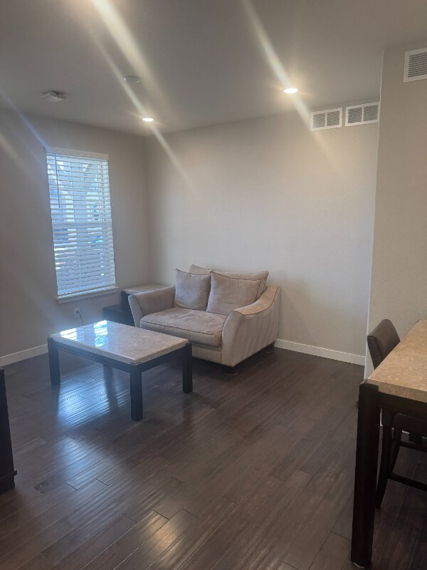 Foto del edificio - 7040 Hyland Hills St