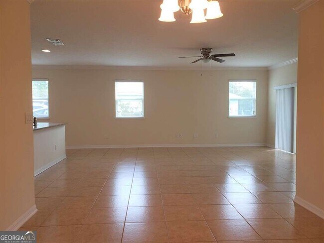 Foto del edificio - 110 Cedar Cir Dr