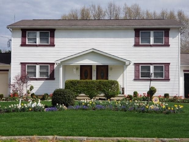 Primary Photo - 870 Moyer Ave. #A