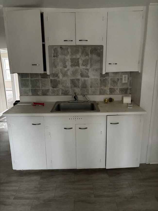 Foto del edificio - 1878 Spring Rd