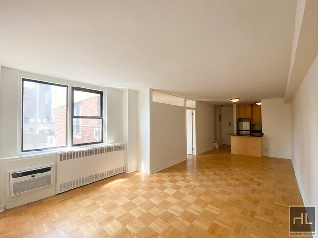Building Photo - East 79th Street