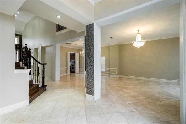 Building Photo - 1400 Brookside Dr
