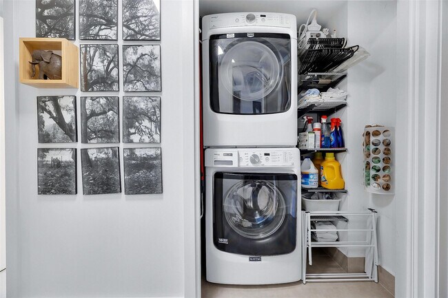 Foto del edificio - 3611 Oaks Clubhouse Dr