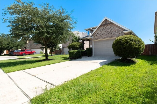 Building Photo - 8922 Pinenut Dr