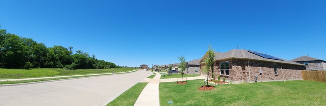Building Photo - 2024 Hardwick Dr
