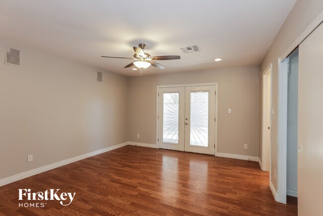 Foto del edificio - 15801 N 47th Ln