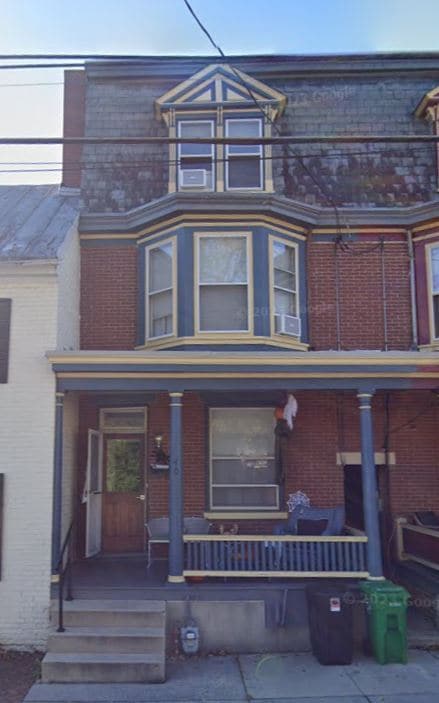 Building Photo - 40 W South St