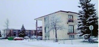Building Photo - 3800 Parsons Ave