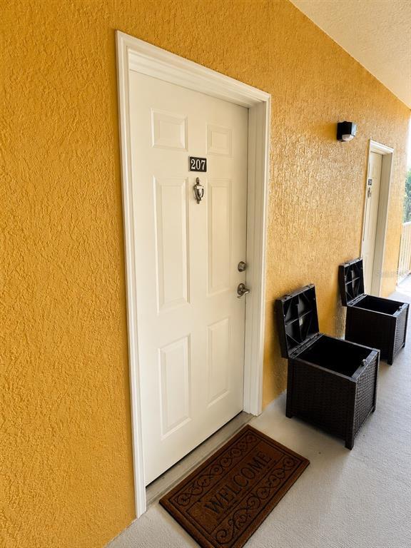 Building Photo - 8848 Villa View Cir