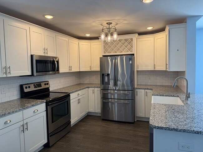 Foto del edificio - Cute 2 Story Home in Lundy Chase