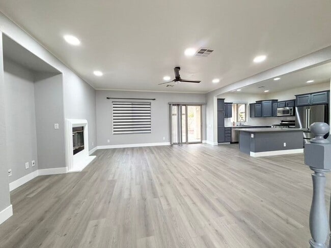 Foto del edificio - 11848 Orense Dr