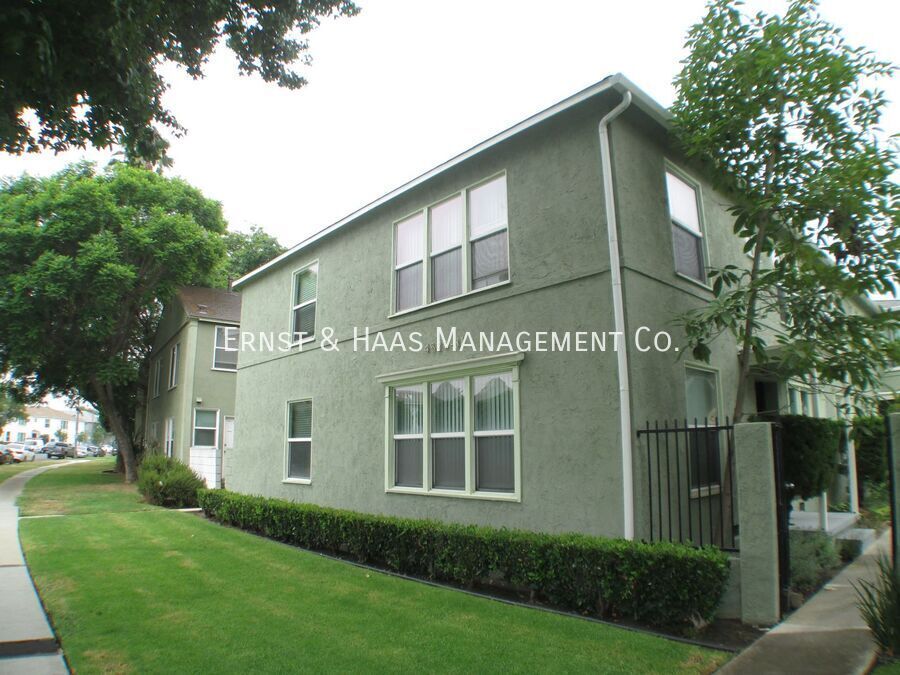 Primary Photo - Lovely 1 Bedroom Apartment in Prime Bixby ...