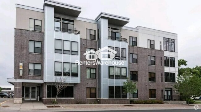 Building Photo - 7601 Aldrich Ave S