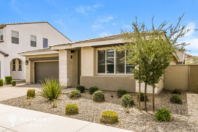 Foto del edificio - 9765 E Solstice Ave