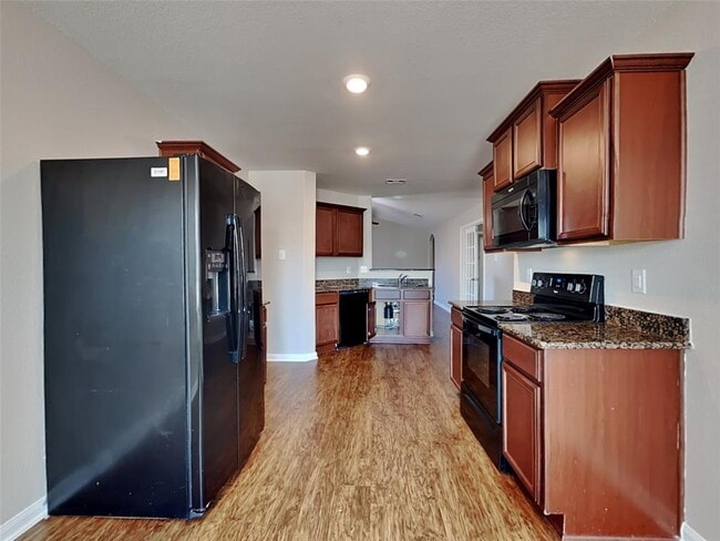 Building Photo - 2322 Oyster Bay Ave