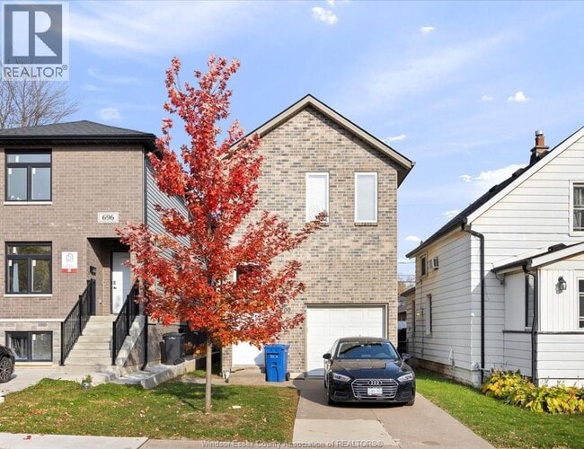 Building Photo - 700 Bridge Ave