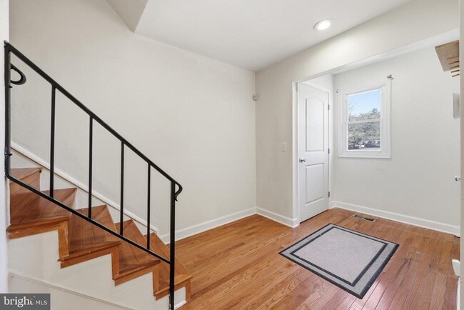 Foto del edificio - 10 Raleigh Pl