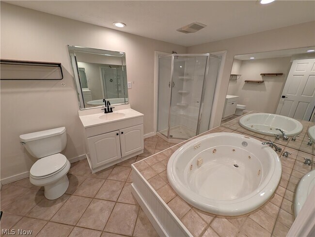 Foto del edificio - 8645 Courtland Dr