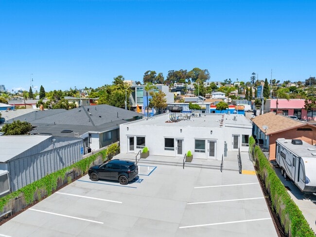 Building Photo - 2679 Imperial Ave