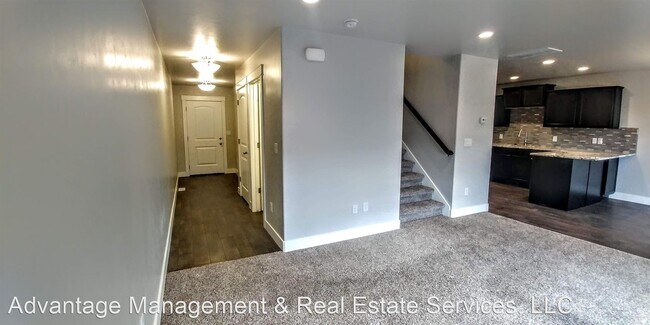 Building Photo - 14254 Draper Hill Dr