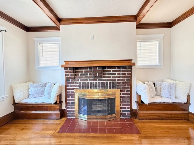 Building Photo - 48 Rosewood St