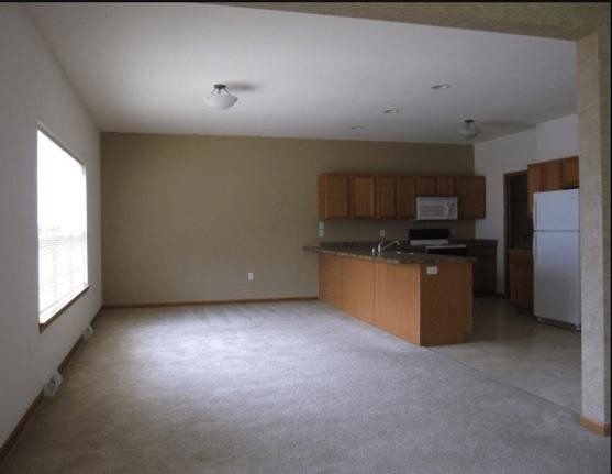 Foto del edificio - 4205 Owl Creek Dr.