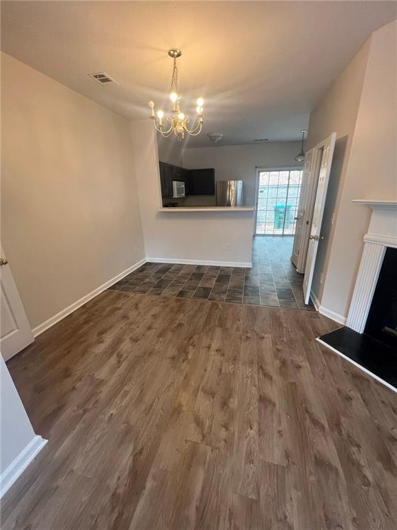 Foto del edificio - 897 Redwood Dr NW