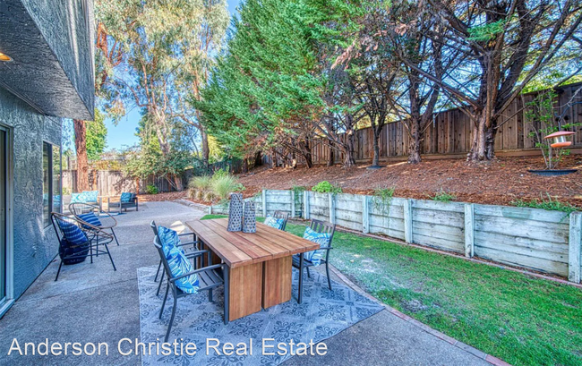 Foto del edificio - 4 br, 3 bath House - 118 Zinfandel Cir