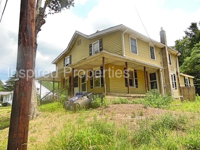 12 Chapel Ave, Medford, NJ 08055 Townhome Rentals in Medford NJ