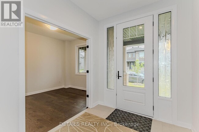 Building Photo - 583 Anchor Cir