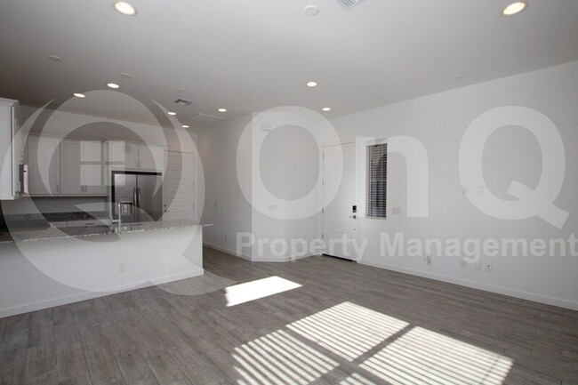 Building Photo - 32736 N 22nd Dr
