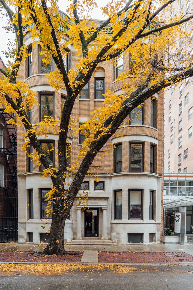 Building Photo - 12 W Chestnut St