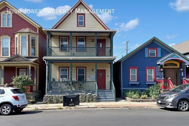 Foto del edificio - 32 Elmwood Ave