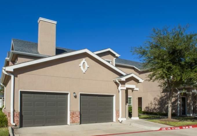 Foto principal - 3 bedroom in Missouri City TX 77459