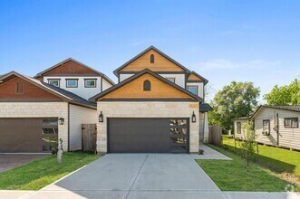 Building Photo - 7407 Cora St