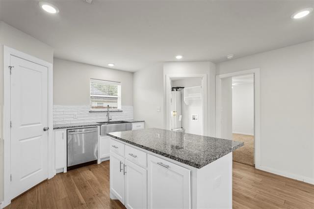 Foto del edificio - 536 E Carter St