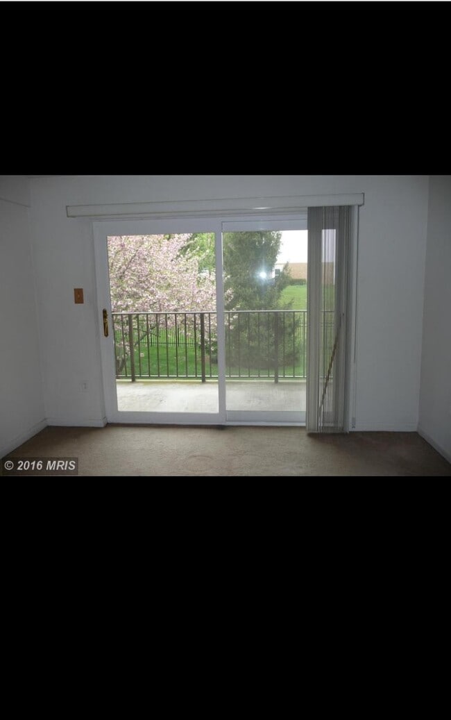 Building Photo - 13205 Dairymaid Dr