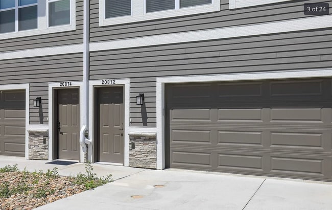 Building Photo - 20872 S Ct