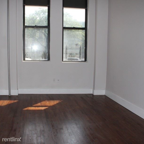 Building Photo - 1449 Bushwick Ave